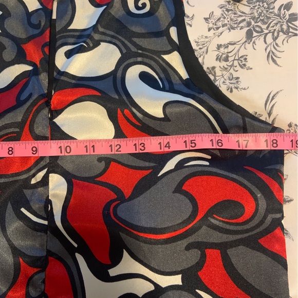 Gorgeous A.X.L. satin sheath dress - Picture 4 of 9